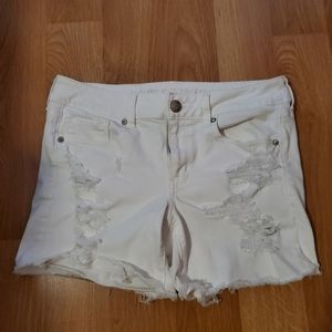American Eagle White Distressed Jean Shorts Size 8